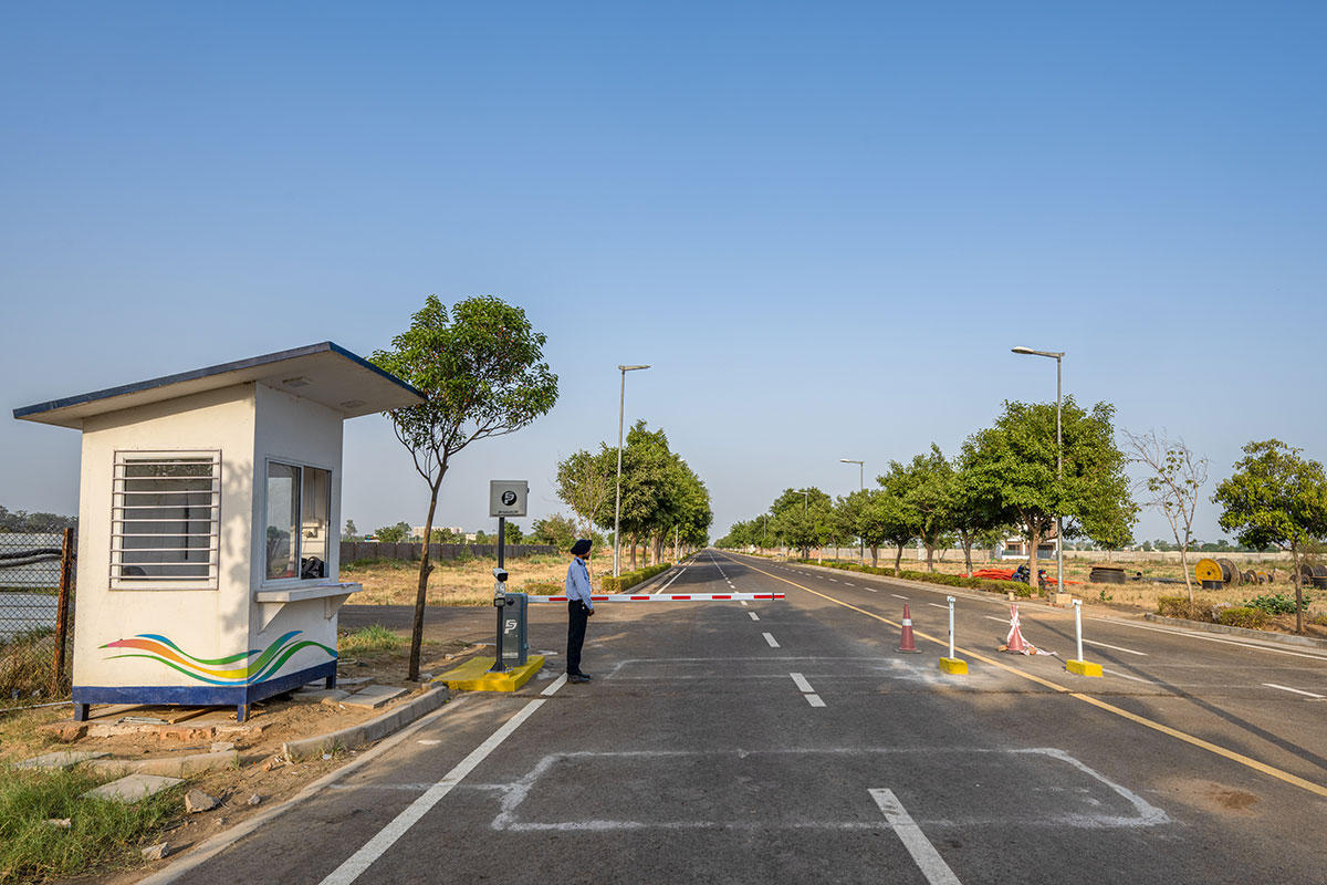 Phase 3b - Boom barrier