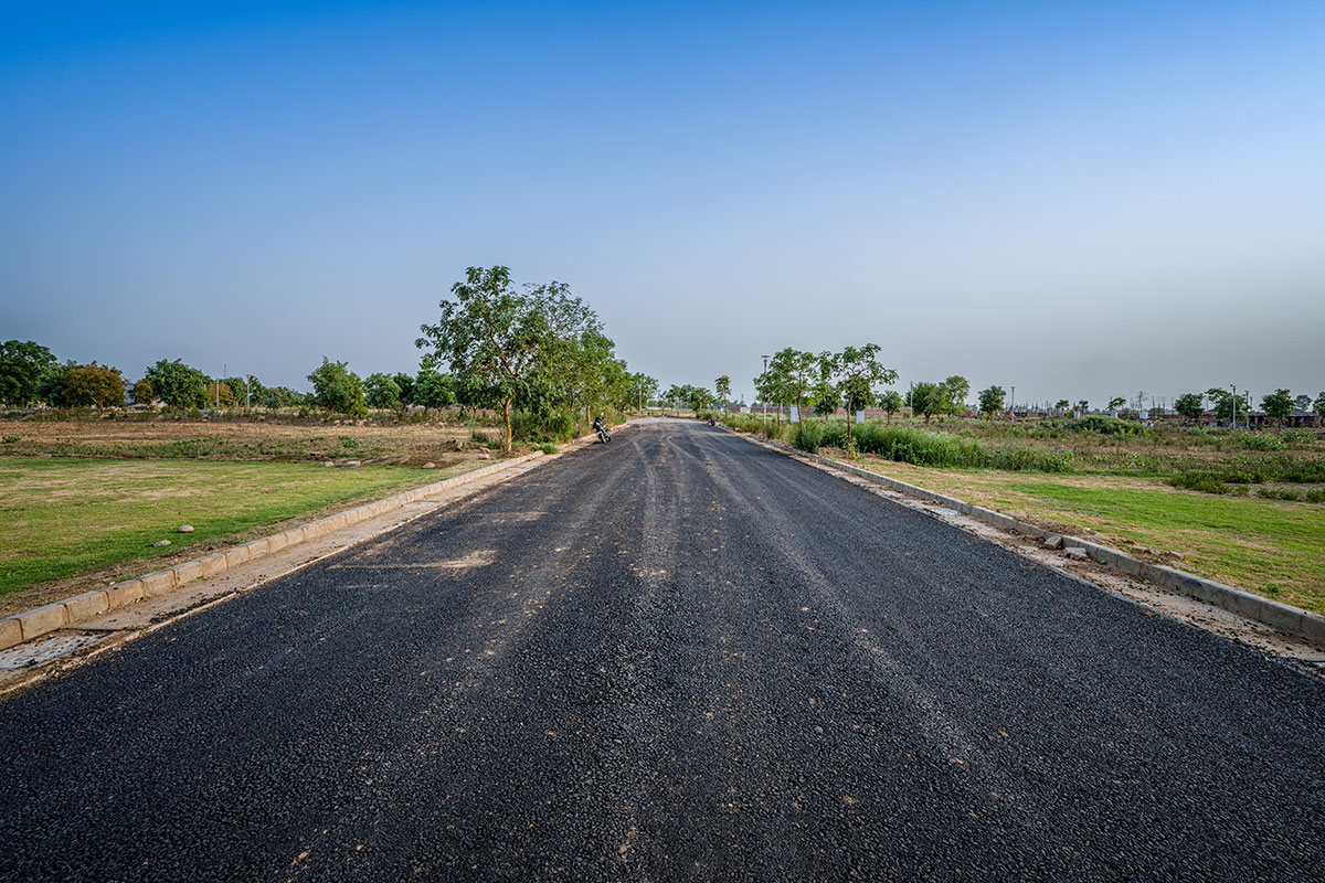 Relaying of roads